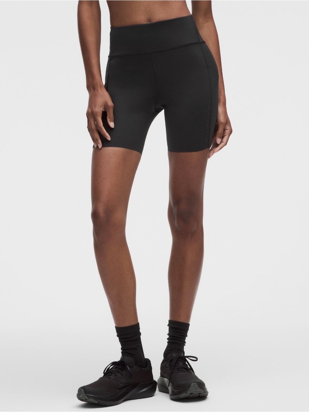 Lululemon Fast and Free Hugh Rise Pocket Shorts 6"